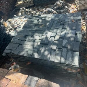 PIEDRA LAJAS GRIS PREMIUM CORTE RECTANGULAR